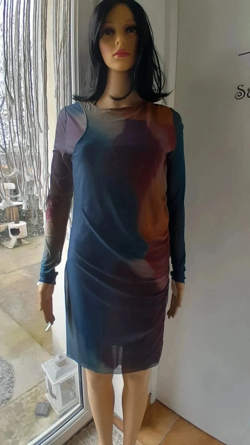Robe manches longues, taille S, Marque HH